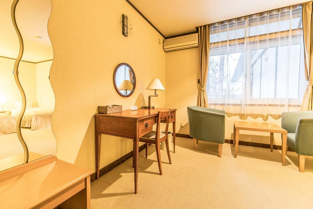 Petit Hotel Enchante Hakuba Zewnętrze zdjęcie